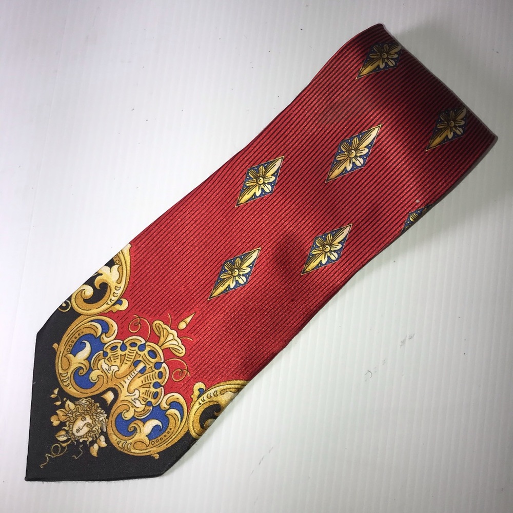 Gianni Versace Red Stripe Baroque Baroso Silk Tie
